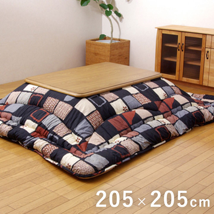 【P10倍：4/4 20:00 - 4/10 01:59】こたつ掛け布団 正方形 205×205cm 日本製 モダン柄 洗える