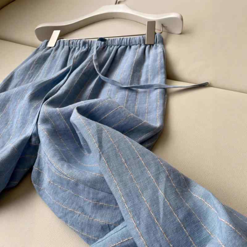 ワイドパンツ リネン ストライプ レディース 麻混 ロング丈 ハイウエスト 通気性 脚長効果 ガウチョパンツ ボトムス オフィス カジュアル ウエストゴム 体型カバー 着回し ズボン 涼しい素材 軽い 穿き心地 裏地なし スタイルアップ 縦ライン 旅行
