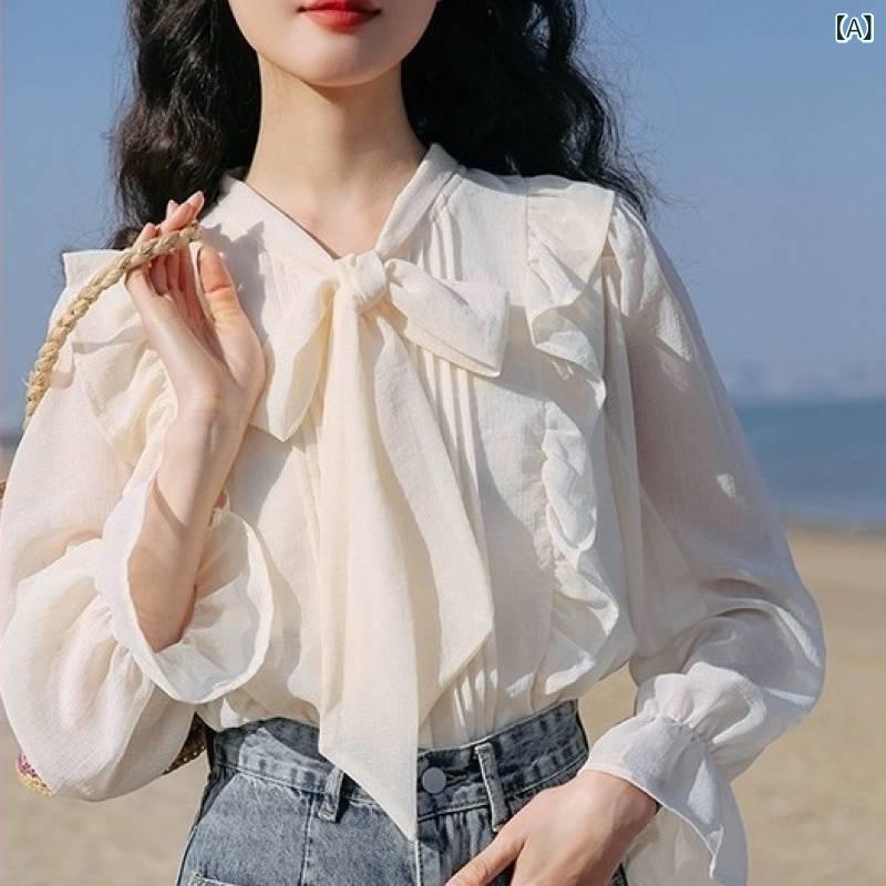 ブラウス レディース 長袖 フリル スタンドカラー シフォン素材 ジョーゼット とろみ感 上品 きれいめ オフィスカジュアル 通勤 事務服 襟付き トップス 卒園式 入園式 謝恩会 発表会 演奏会 お呼ばれ 二次会 結婚式 無地 フェミニン ボウタイ風 6,297円