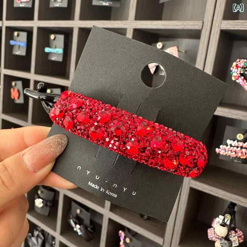 ヘアクリップ ヘアアクセサリー キラキラ まとめ髪 ラインストーン 小顔効果 上品 髪留め 髪飾り 結婚式 バンスクリップ ホールド力 強力 崩れにくい 跡がつきにくい 簡単ヘアアレンジ 盛り髪 ハーフアップ ポニーテール サイド留め しっかり留まる ず