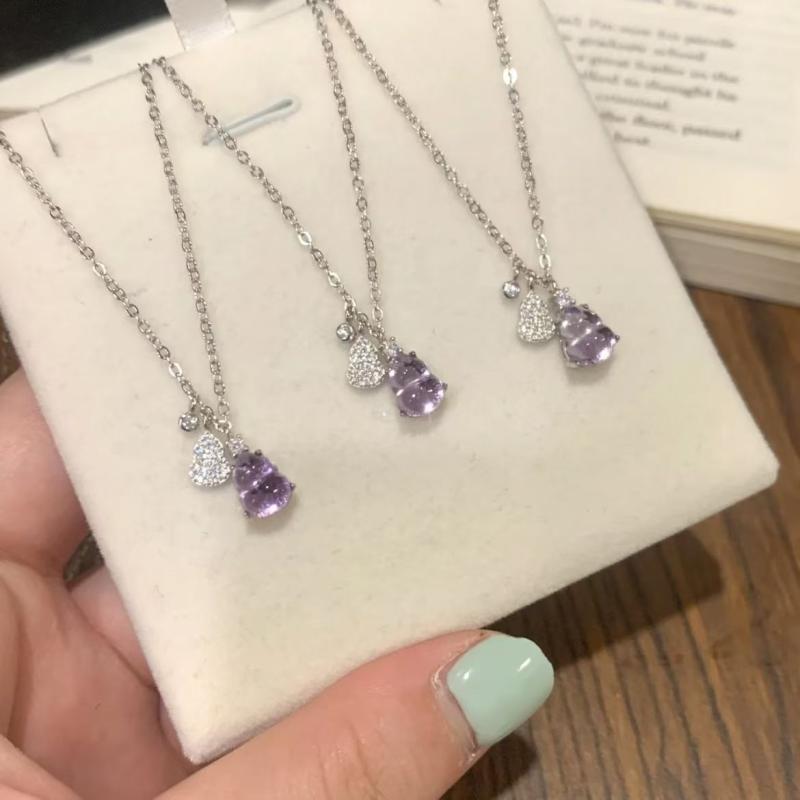 ネックレス 紫水晶 瓢箪 シルバー925 石 上品 卸 アメジスト 縁起物 アクセサリー ジュエリー ギフト 贈り物 パワーストーン 一粒 ペンダント シンプル 普段使い 華奢 きれいめ パーティー 結婚式 二次会 レディース ファッシ