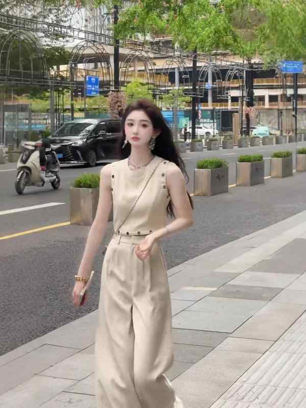 セットアップ 夏 ワイドパンツ キャミソール サマーニット 上下セット 2点セット 伸縮素材 アンサンブル きれいめ 大人カジュアル 体型カバー 美シルエット セパレート着用可能 部屋着 リゾート 休日スタイル ワンマイルウェア 涼しい 動きやすい 透け