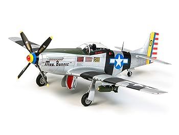 【中古】タミヤ 1/32 エアークラフトシリーズ No.23 アメリカ陸軍 ノースアメリカン P-51D/K マスタング 太平洋戦線 プラモデル 60323 マルチカラー