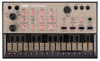 【中古】(非常に良い)KORG アナログ シンセサイザー volca keys ポリフォニック演奏可能 16ステップシーケンサー 電池駆動 スピーカー内蔵 ヘッドフォン使用可 どこで|ハッピーストア藤岡