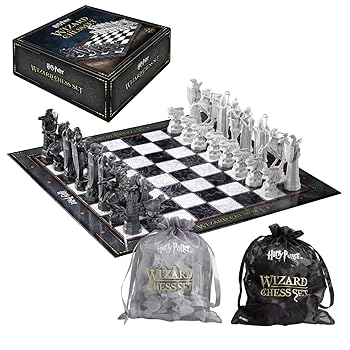 【中古】Noble Collection - Echiquier des Sorciers Harry Potter + 32 pi?ces - 0849241002455｜ハッピーストア藤岡 17,757円
