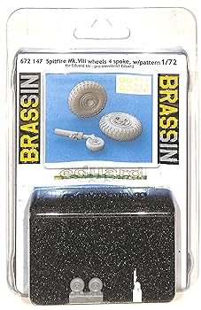 【中古】(非常に良い)エデュアルド 1/72 ブラッシン スピットファイアMk.8ホイール 4スポーク/ブロックトレッド エデュアルド用 プラモデル用パーツ EDU672147｜ハッピーストア藤岡