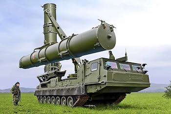 【中古】トランぺッター 1/35 ロシア帝国連邦国家軍 S-300V 9A84 剣闘士 地対空火砲ロケット弾取り合わせ プラモデル 09520