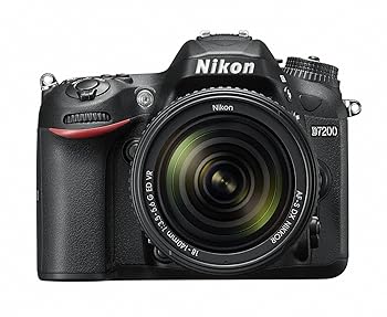 【中古】(非常に良い)Nikon デジタル一眼レフカメラ D7200 18-140VR レンズキット D7200LK18-140｜ハッピーストア藤岡