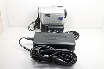 【中古】(非常に良い)SONY ソニー　DCR-PC101K　デジタルビデオカメラレコーダー(デジタルハンディカム)　ミニDVカセット対応｜ハッピーストア藤岡