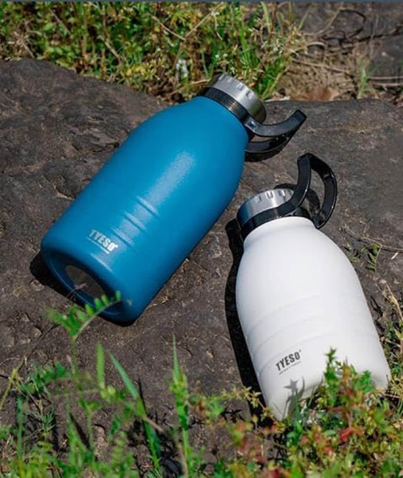 スポーツボトル 水筒 魔法瓶 マグカップ ステンレスボトル 大容量 広口 直飲み ストロー付き ハンドル付き 漏れ防止 スポーツ飲料対応 炭酸対応 真空断熱 山登り シンプル 女の子 子供 男の子 2