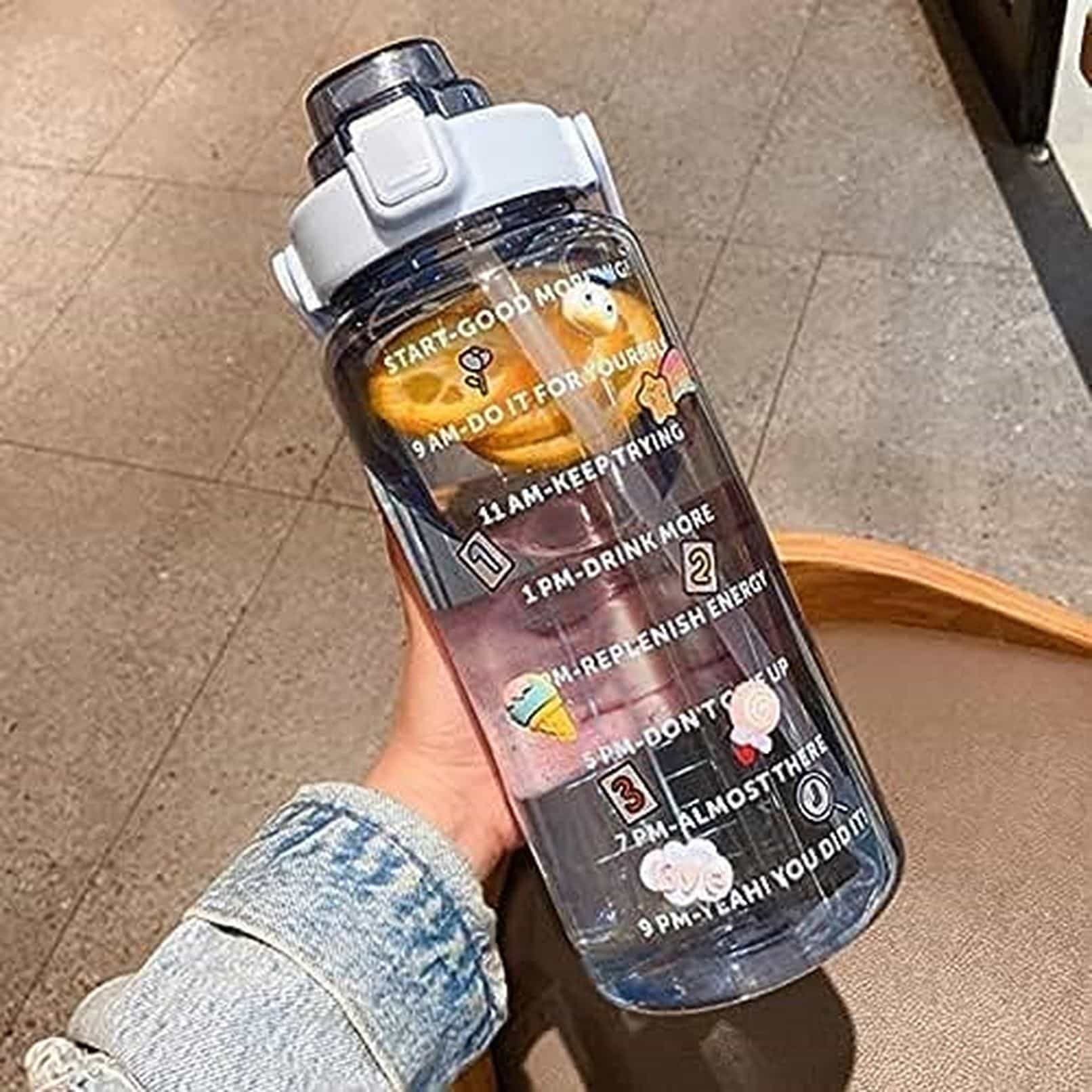 子供 水筒 2000ml ストロー クリアボトル 漏れない 透明 プラスチック 幼稚園 ワンタッチボトル トライタン ストロー 水分補給 超軽量 持ち運び便利 ランニング ウォーターボトル