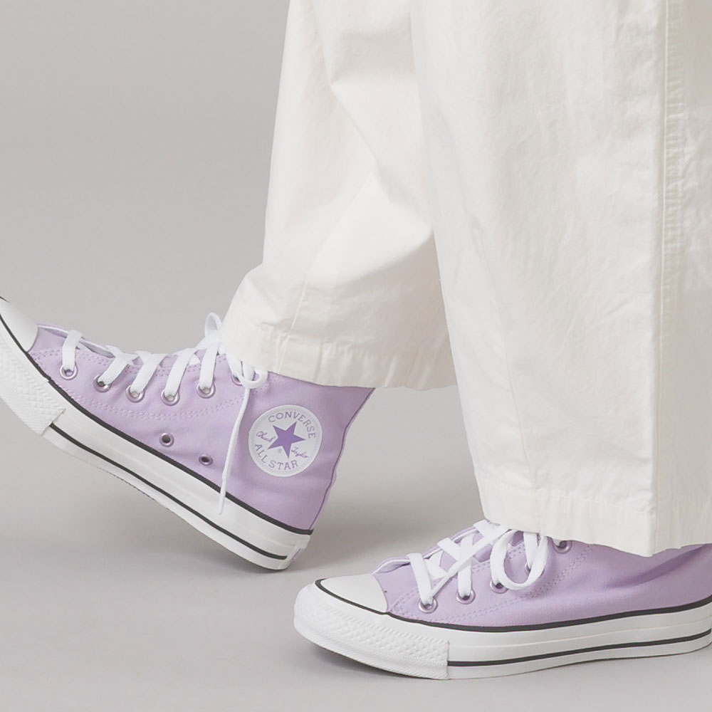 light purple converse