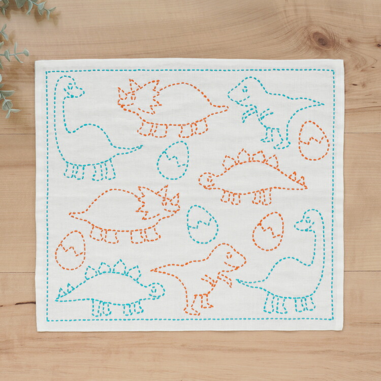 北欧の小箱と刺繍の作家 / 佐藤ちひろ(Chihiro Sato