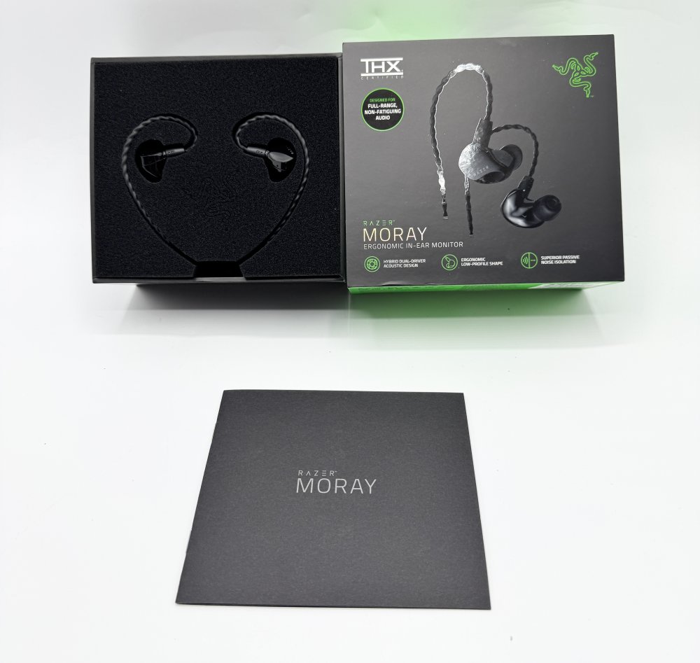 中古 Razer レイザー Moray ゲーミングイヤホン ハイブリッドデュアルドライバー インイヤーモニター 薄型形状