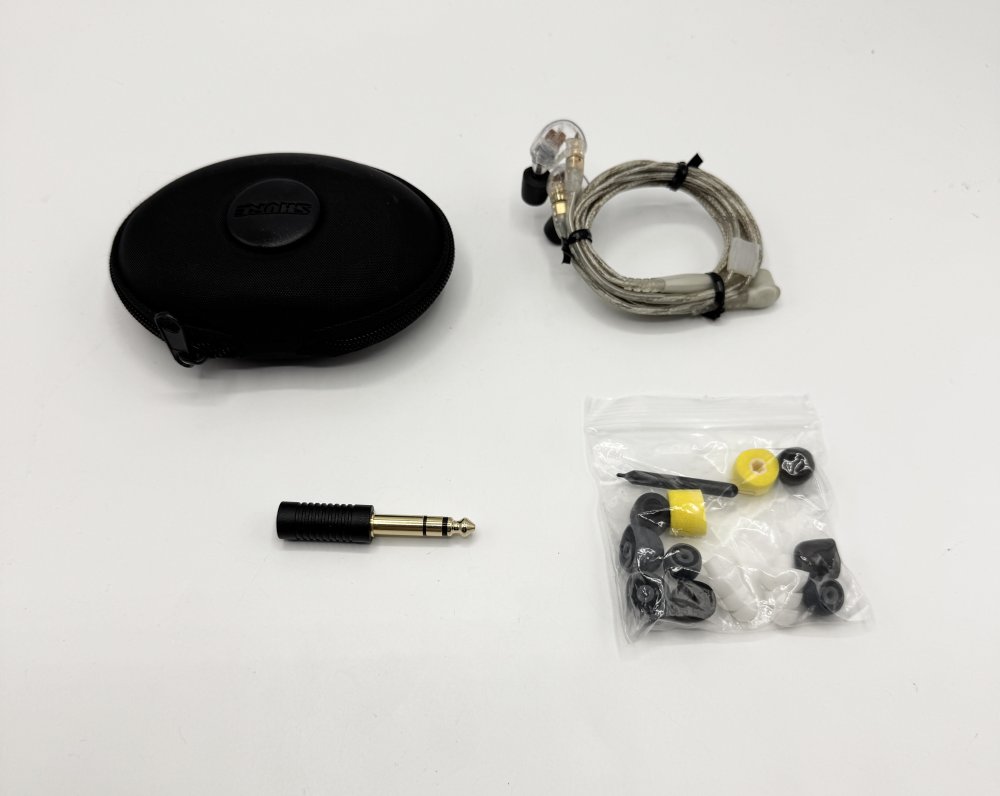 【中古 動くこと突きとめる済】 SHURE シュア イヤ電話機 有線 SE425-CL-A せつ然たる 高遮音性 力くらべ ゲーミング カナル型 快い音 笛竹 快い音把捉 運動すること 駈けっくら 通い 通学 耳 イヤー イヤ電話機 声遣い 一心不乱感 注意集中 音 使い分かりやすい 体育館伸び伸びする 小っちゃい
