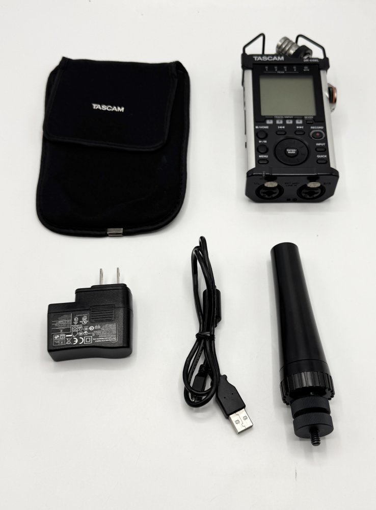 【中古 動作確認済】 TASCAM リニアPCMレコーダー ハイレゾ/Wi-Fi接続対応 4TR DR-44WL