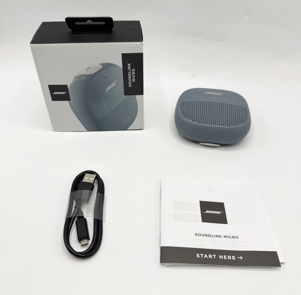 【中古 動くこと突きとめる済】 Bose SoundLink Micro Bluetooth speaker 携帯型 無線電話 金棒引き 石ころ青碧 快い音 快い音把捉 多人数 寄り合い オフ会 笛竹 物音 音楽堂 重低音部 物音 リビング スマホ マイコン 画像