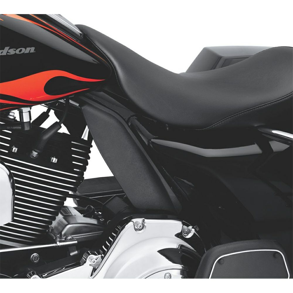 【58002-09A】ハーレー純正 ミッドフレーム・エアデフレクターMid-Frame Air Deflector/EVOツーリング/M8ツーリング&トライク/TCツーリング&トライク|HARLEY-Life