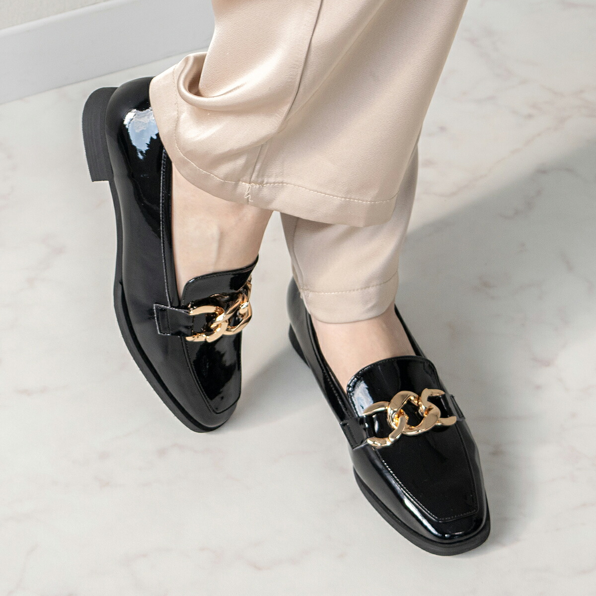 Bridget Birkin チェーンアクセサリーローファー｜HARMONY PRODUCTS