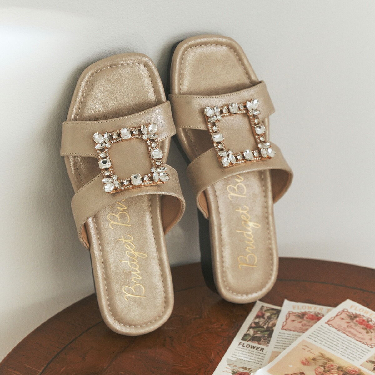 Bridget Birkin スクエアバックルミュールサンダル