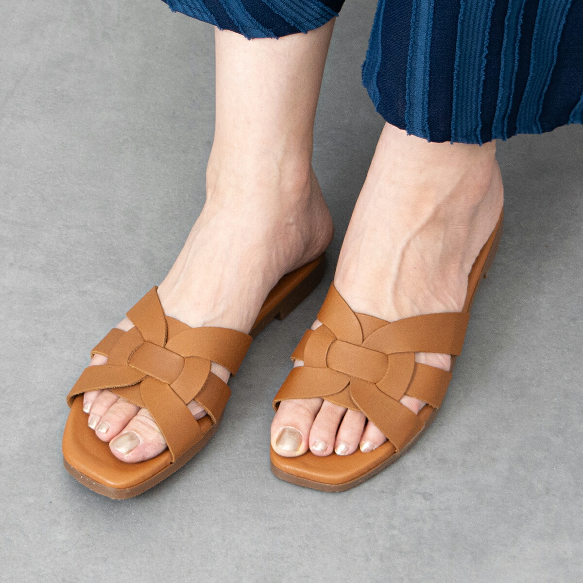 Oh my Sandals フラットレザーミュールサンダル