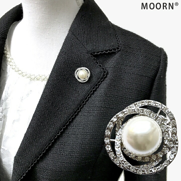 バーバリーズ［ピンブローチ］ラインストーン　パール　チェーン　ヴィンテージ 送料無料 エンブレム風 チェーン ブローチ パール キラキラ ブローピン