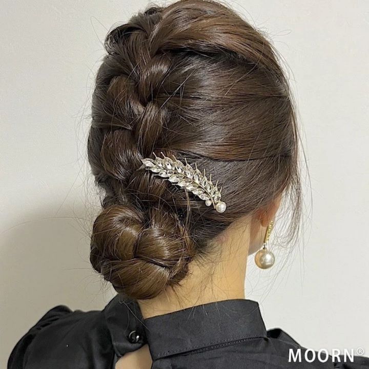 050 鼈甲　パール装飾の黒いヘアコーム コーム ヘアアクセサリー プラスチックコーム 小 HR-J183