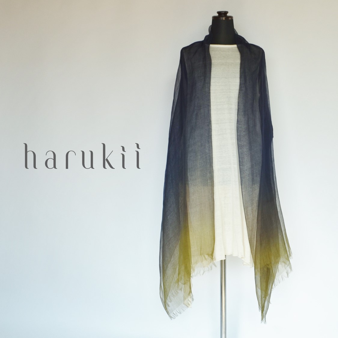【harukii】麻100％ ストール 大判　春夏　夏用　冷房対策 日除け　国産 日本製　超軽量 超薄手 レディース メンズ ユニセックス 父の日　母の日　誕生日　ギフト　プレゼント　肌に優しい柔らかさ 紫外線対策 日よけ｜ストール専門店 harukii - はる希