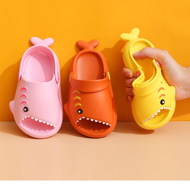 店内限界値引き中 セルフラッピング無料 スリッパ 子供 バススリッパ 滑り止め サメモチーフ 男の子 夏スリッパ 女の子 ビーサン キッズスリッパ おしゃれ ルームシューズ 夏 ジュニア Www Yourrequestentertainment Com