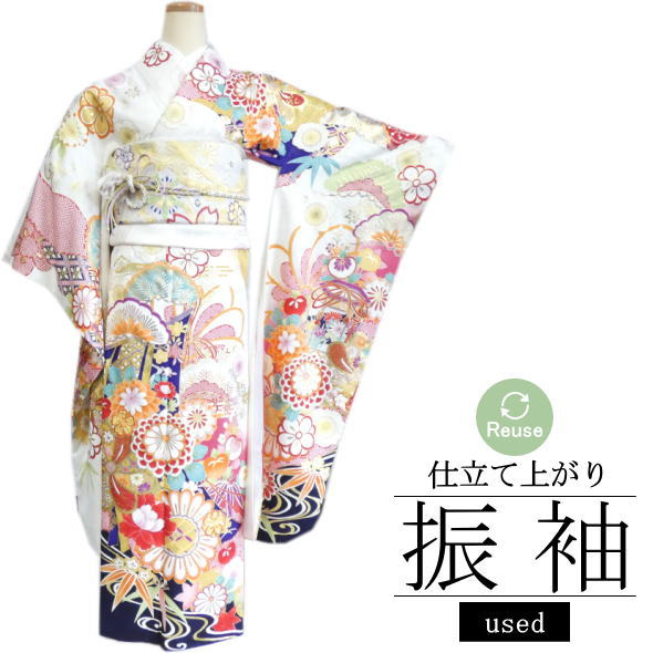 【中古】リユース 再利用 仕立てもの売り上げ金振袖 菊 梅 橘 槭樹 笹 水流 白 / 振袖 成年者式 再利用 リユース 仕立てもの売り上げ金 卒式 華燭の典 着物 御召しもの成人女性 御召しもの 和装 成人女性用 レディース 貨物輸送無料 used 【107】