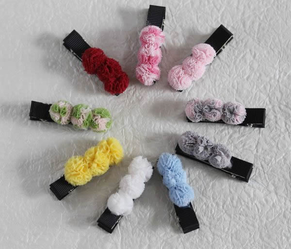 【plume】【まとめ買い対象】ベビーヘアクリップ 毛糸の大きなお花 手仕事雑貨 月のしずく