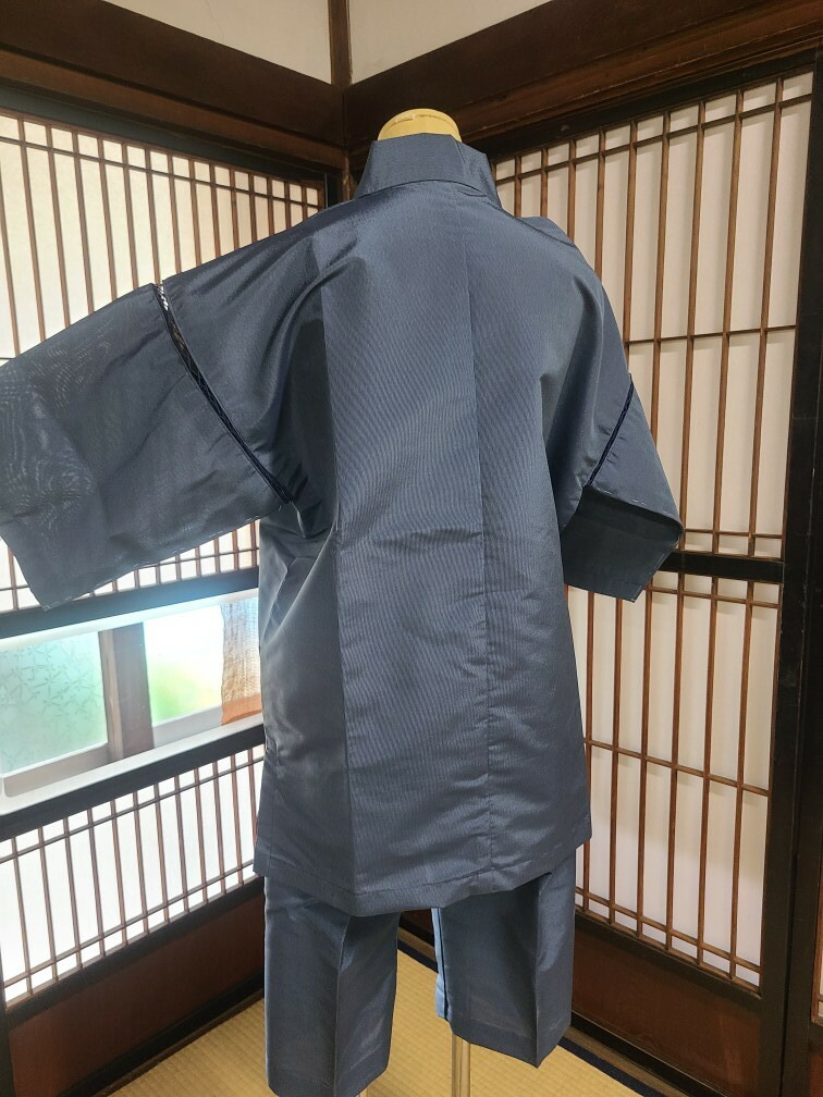 高級甚平 正絹甚平 おしゃれ甚平 甚平 メンズ 単衣 紺色 細縞 無地 数量限定3着のみ Rvcconst Com