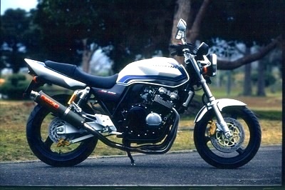 バイク用品 マフラーヤマモトレーシング ヤマモト.R ステン4-2-1 カーボンサイレンサー CB400SF VTEC 99-10410-21SCB 4521717001105|バイク用品はとやグループ2号店