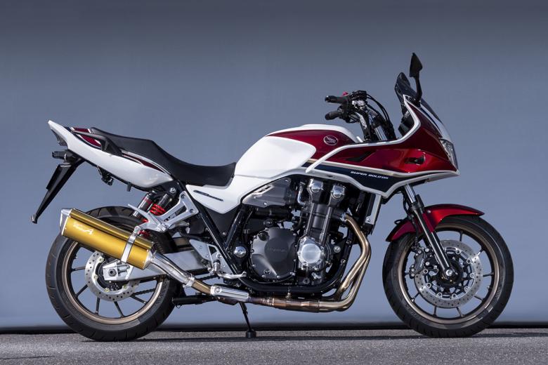 バイク用品 マフラー ヤマモトレーシング ヤマモト.R SPEC-A S O TYPE-SAゴールド CB1300SB SF 18-(2BL-SC54) 11317-01SAG 4521717008012
