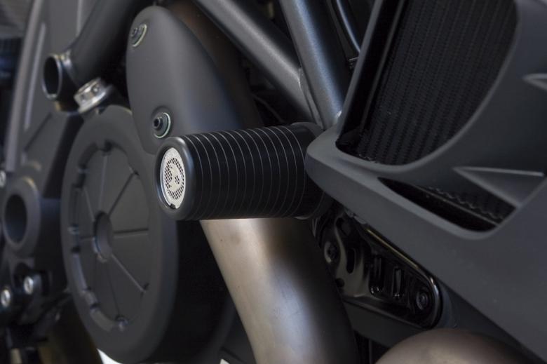 K-FACTORY エンジンスライダー DIAVEL 11 《ケイファクトリー 515LZBH048B》 13,344円