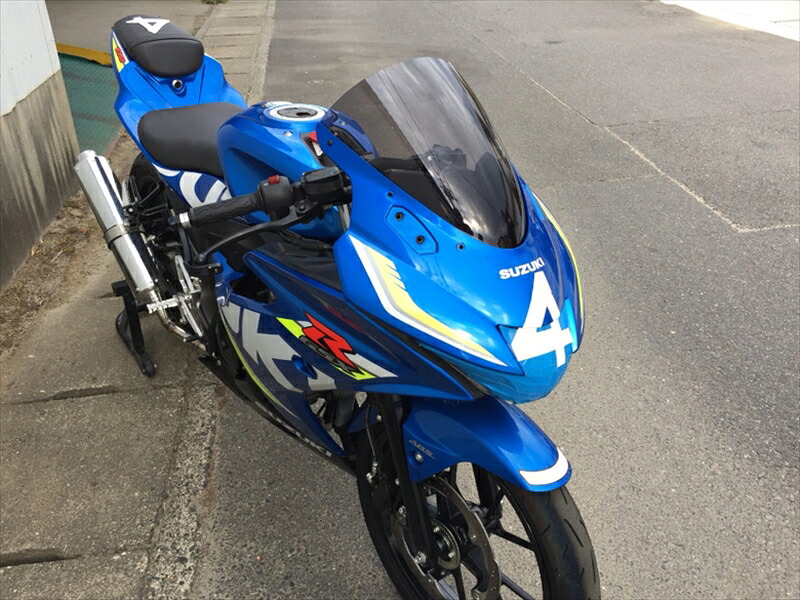 外装 スクリーン ストリート スモーク GSX-R125 18 130262 4580423291590 取寄品 10,376円