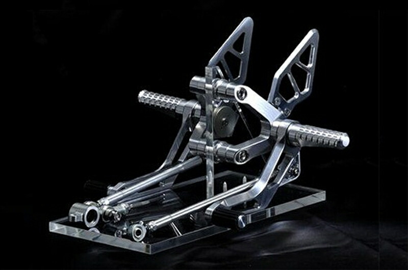 バイクパーツ ステップ アエラ AELLA ライディングステップキット ホワイト 1198系 AE-10060-WT 4548664272594 1198系