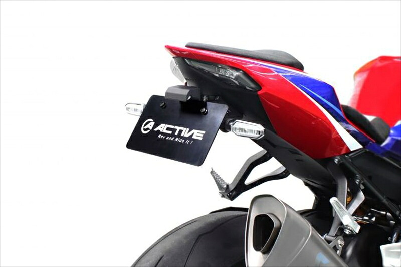 【5日前後で発送】 外装 アクティブ アクティブ フェンダーレスKIT LEDナンバートウツキ BLK CBR1000RR-R 20-22 SP 20-22 1151100 取寄品｜バイク用品はとやグループ2号店