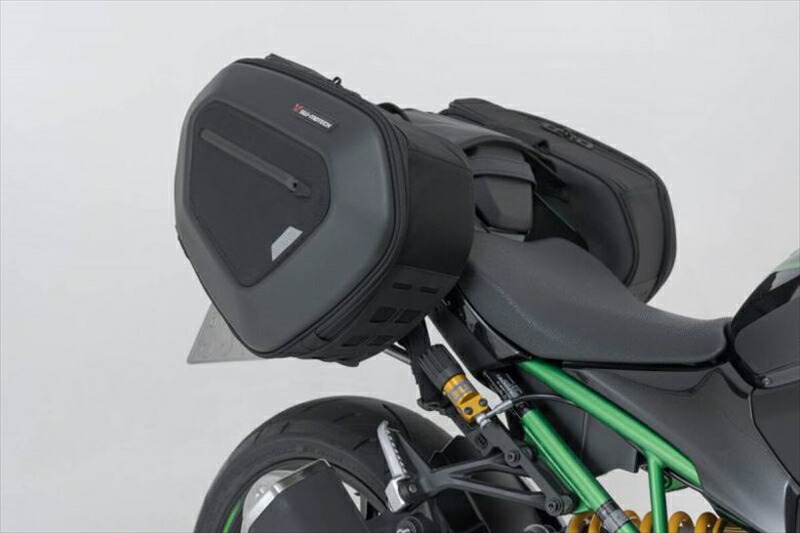 エスダブリューモーテック PRO BLAZEサドルバッグセットハイバージョン Z900 SEのみ 20 BCHTA0874031900 4538792195438 取寄品