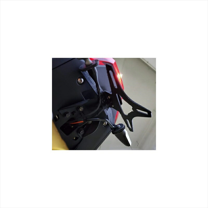 バイクパーツ 外装アールアンドジー Tail Tidies/Licence Plate HoldersRG-LP0302BK 4573382095637ADV150(21-)｜バイク用品はとやグループ2号店