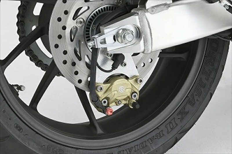 ヤマモトレーシング リアキャリパーサポート CB400SF Revo 18- シルバー 00014-07 4521717009224 取寄品 32,001円