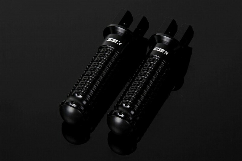 【5日前後で発送】バイクパーツ ステップ エスエスケイ スピードラ アルミ削ステップ スタンダード ライダー用/取付部カラー:ブラック/ステップバーカラー:ブラック AFPS205BK 4580486919004