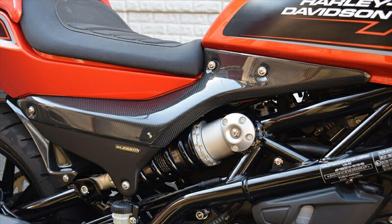 バイクパーツ 外装ブレスクリエイション カーボンサイドカウル クリア塗装品 X350 23-24X35-01-007 4573222762545｜バイク用品はとやグループ2号店