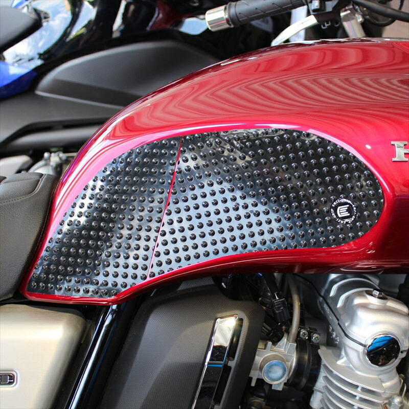 バイクパーツ 外装 R&G(アールアンドジー) Eazi-Grip Tank Grips:EVO:BLACK COLOR RG-EVO335BL 4573619292860
