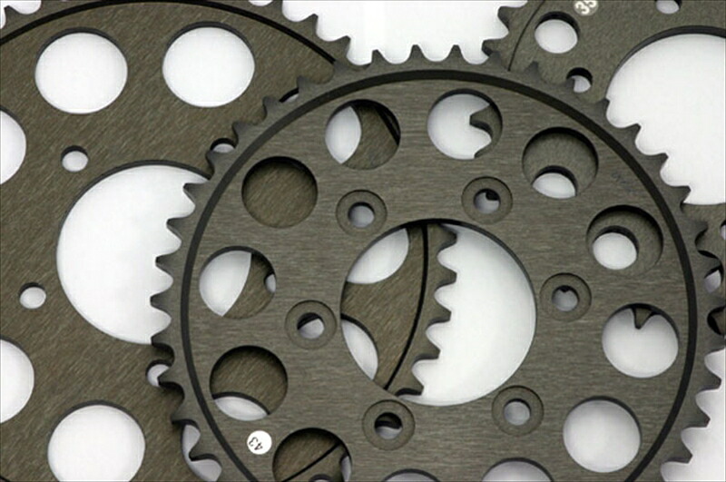 バイクパーツ 駆動系 マルケジーニ リアスプロケット 525-46T タイプ-A 5H A525.46 4550646315236 10,904円