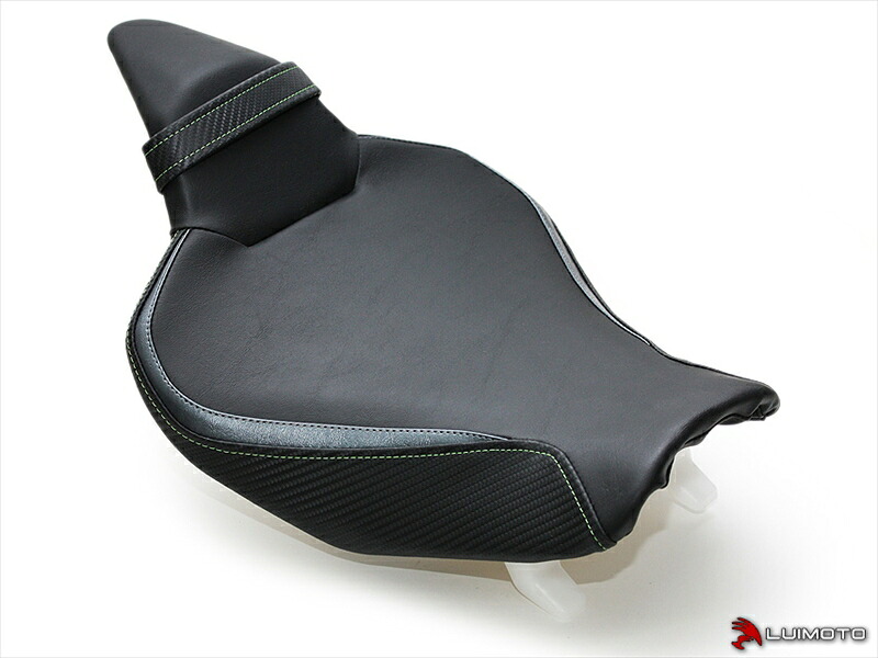 バイクパーツ 外装 LUI MOTO(ルイモト) フロントシートカバー LM-3261101 4589678400931 17,578円