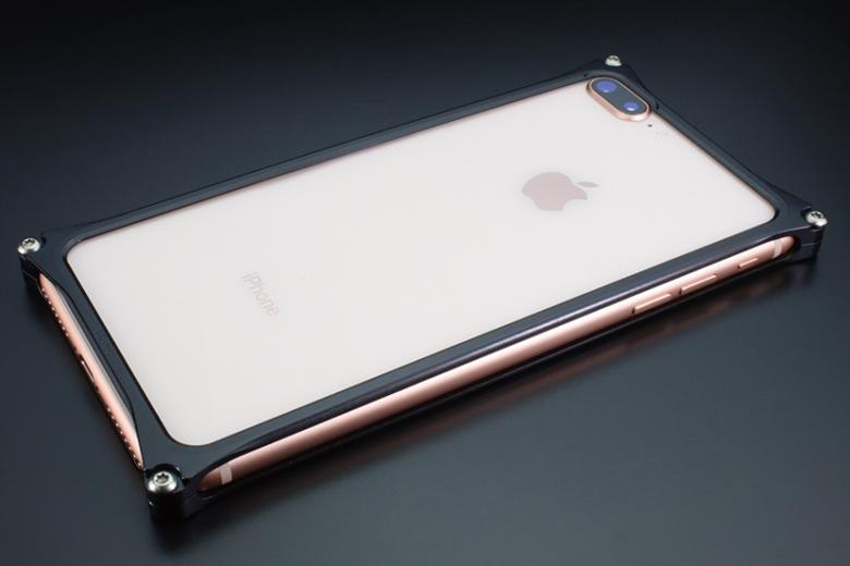 アクセサリー ソリッドバンパー ブラック iPhone8Plus/7Plus GI-412B42435 4522285424358取寄品｜バイク用品はとやグループ2号店