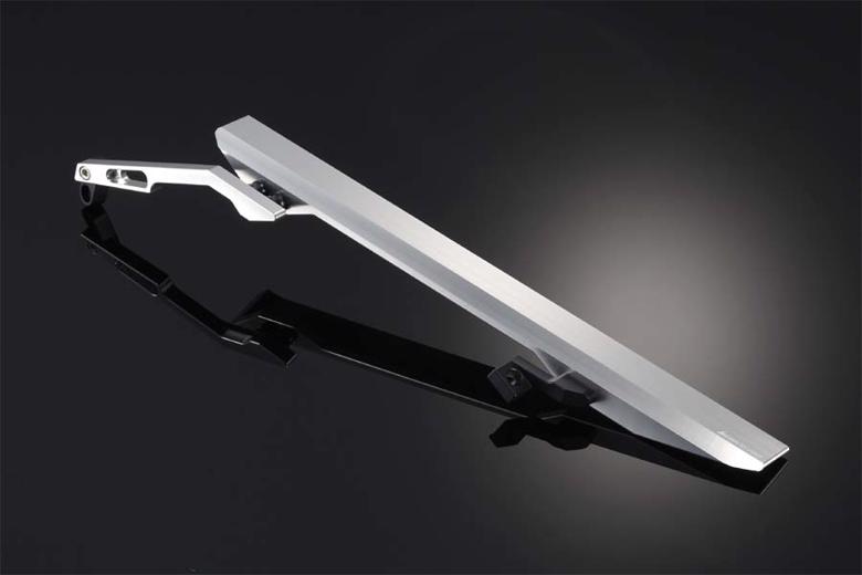 バイクパーツ BIKERS(バイカーズ) チェーンカバー シルバー H0206-SLV 4548916808175 CBR1000RR 12-16 SC59 11,801円