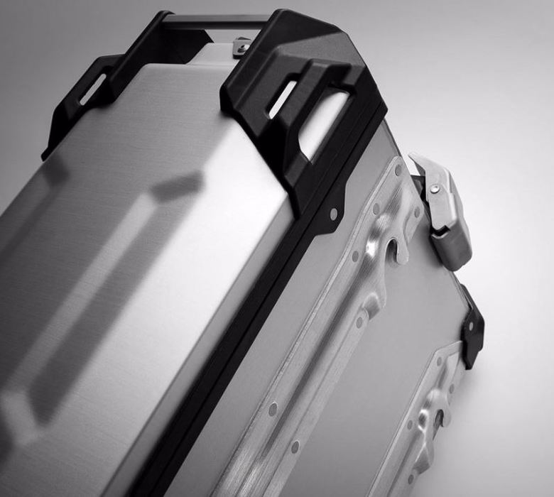 TRAX ION Lサイドケース 45L（左側） ブラック SW MOTECH（SWモテック） 通販 