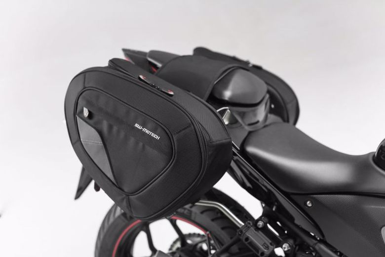 バイク用品 エスダブリューモーテック SWモーテック BLAZE サドルバッグセット ハイver YZF-R3 15- BCHTA0674011101/B 4538792239613